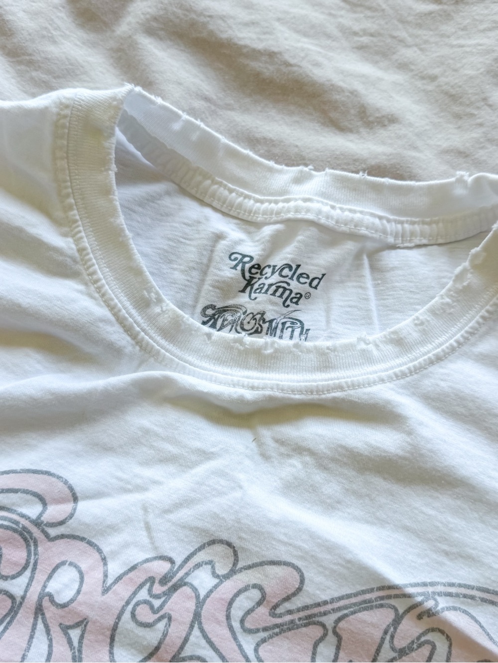 Recycled Karma Distressed Angel Aerosmith Tee - Picture 4 of 9